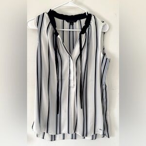Tommy Hilfiger Navy and White Striped Sleeveless Blouse